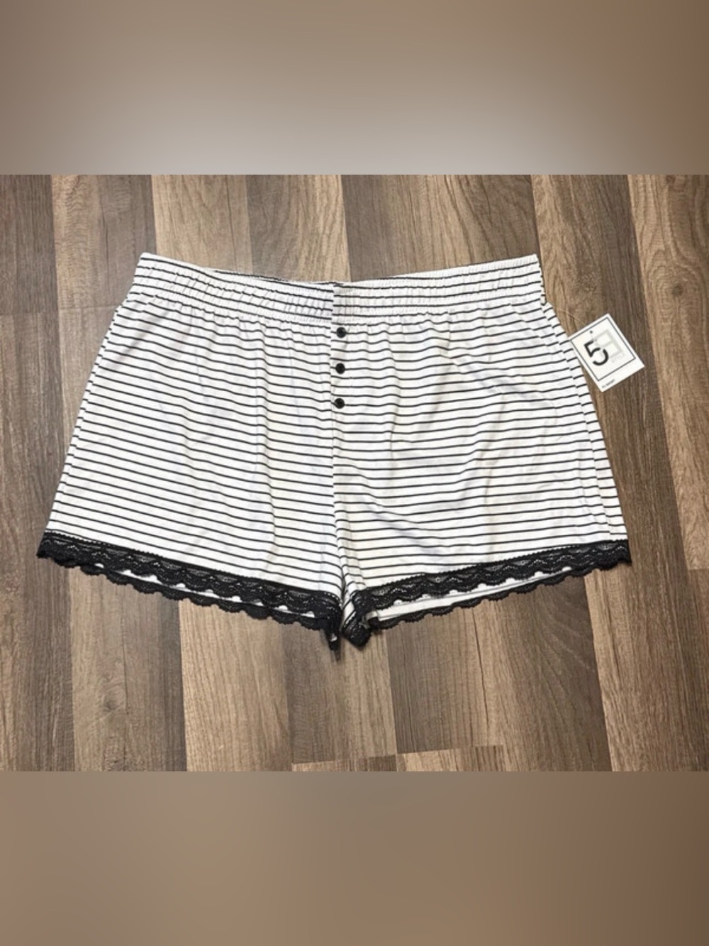 5B style women’s pj short size XL